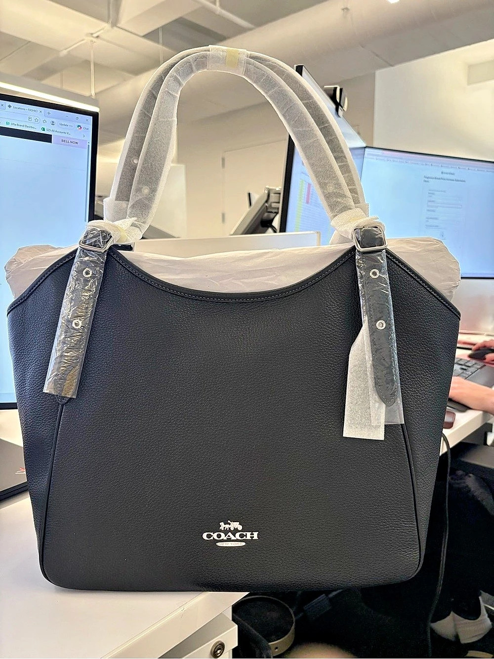Coach Mollie Meadow Black Tote